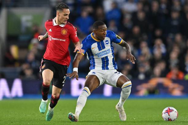 通过细微的 通过细微的