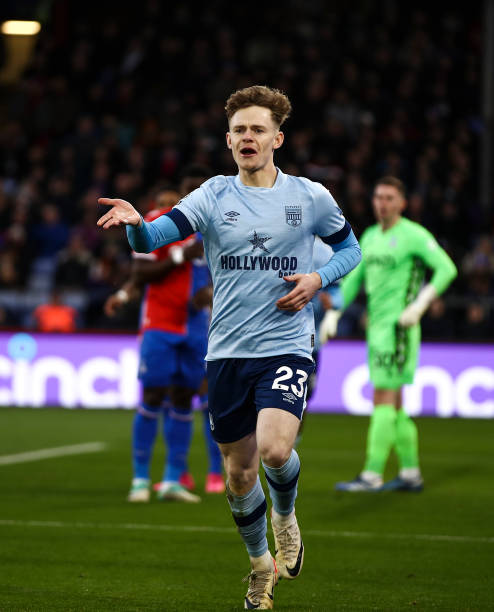 领先的比赛 领先的比赛